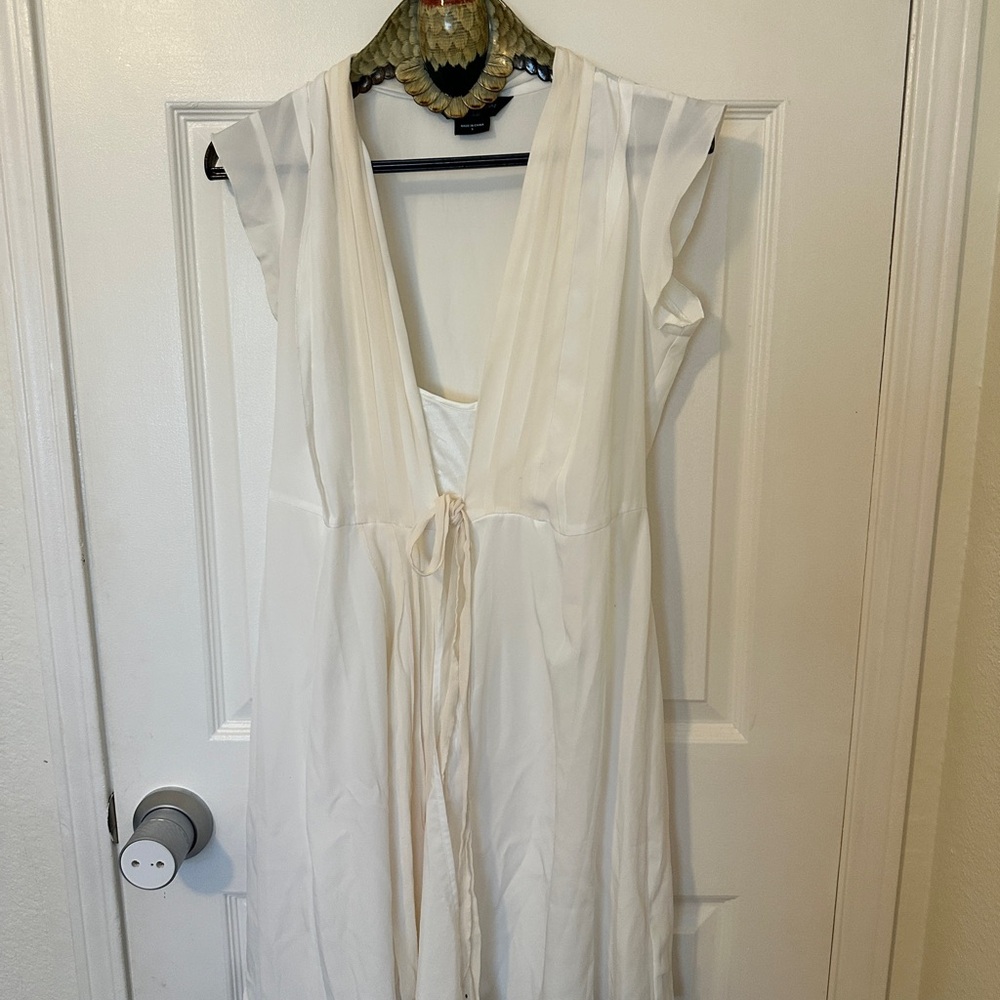 Guess by Marciano Lightweight Ivory midi wrap around  Dress with V-Neck
